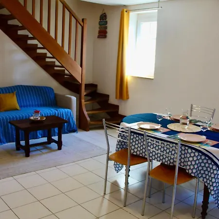Appartement Sur Le Port De Plaisance - Proche Et Centre