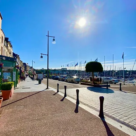 Sur Le Port De Plaisance - Proche Et Centre Daire Dieppe