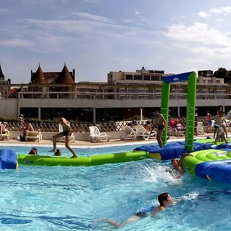 Sur Le Port De Plaisance - Proche Et Centre *